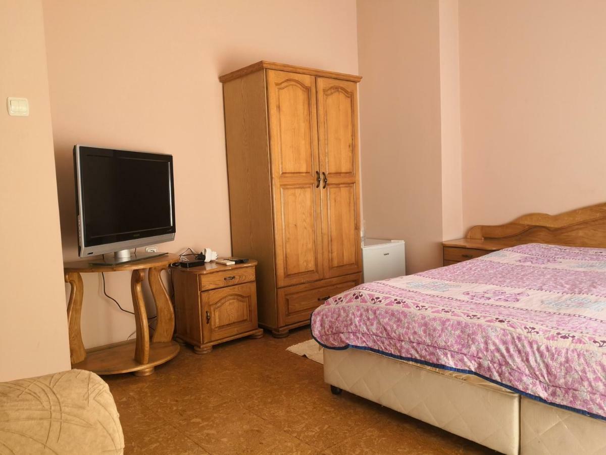 Hotel Atlantic Sliven Екстер'єр фото